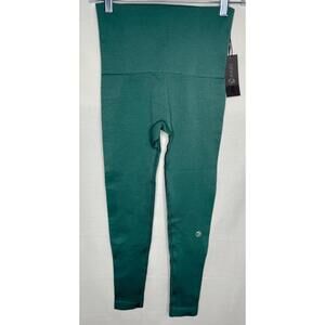 NWT Savvi Ashtanga Leggings - Size S